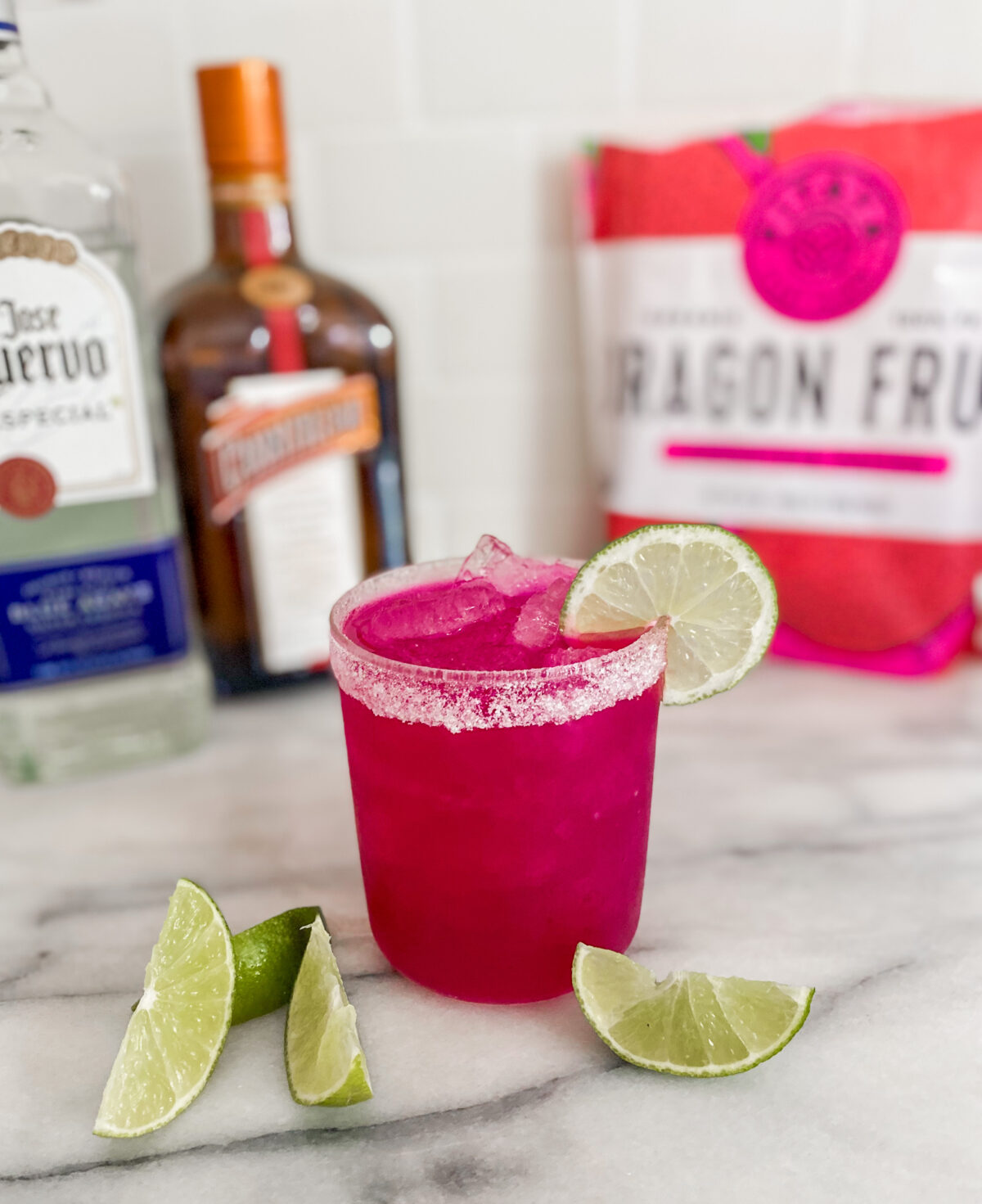 only 4 ingredients are needed to make this delicious and stunning dragonfruit magarita