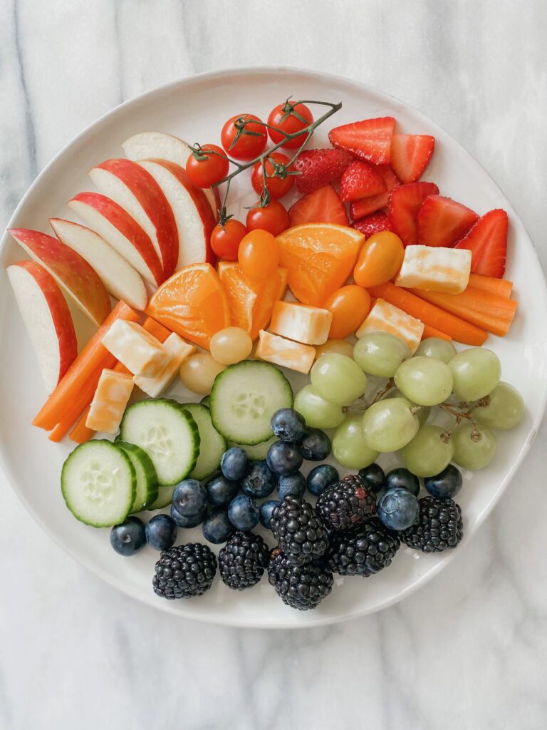 8 Easy and Inspiring Snack Plate Ideas