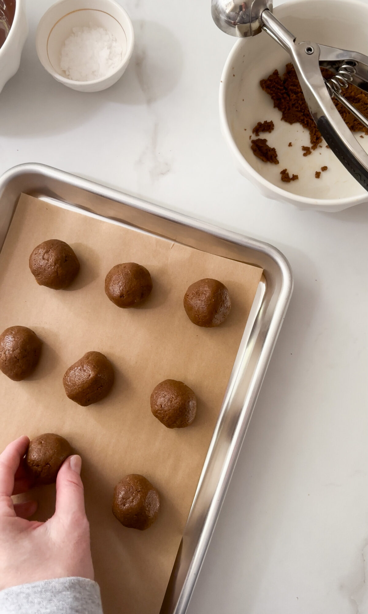 make sure balls of cookie mixture are round and smooth. 